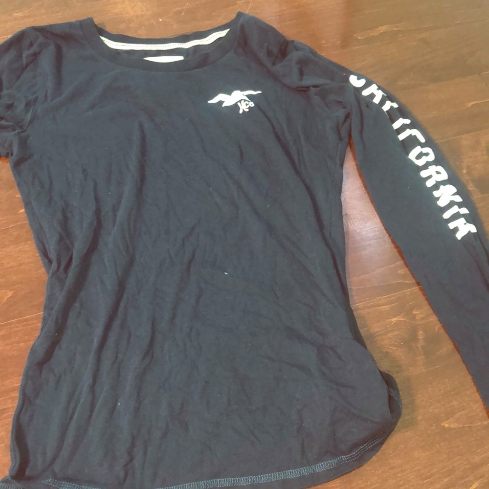Hollister navy blue long sleeve T-shirt